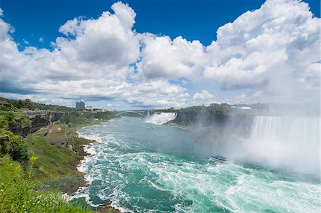 View over the America Falls and the Bridal Veil Falls, Niagara Falls, Ontario, Canada, North America Photographie de stock - Premium Libres de Droits, Code: 6119-07969008