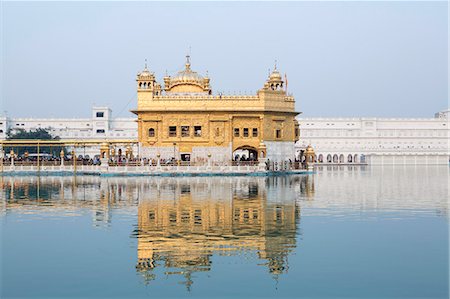 The Harmandir Sahib (The Golden Temple), Amritsar, Punjab, India, Asia Stock Photo - Premium Royalty-Free, Code: 6119-08062032