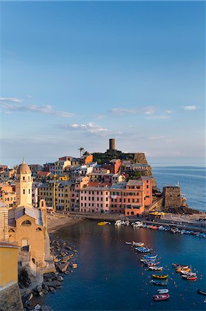 Vernazza, Cinque Terre, UNESCO World Heritage Site, Liguria, Italy, Europe Stock Photo - Premium Royalty-Free, Code: 6119-08062304