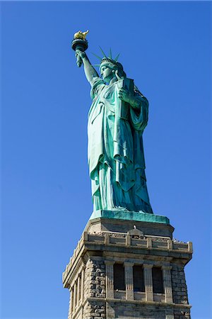simsearch:6119-08062339,k - Statue of Liberty, New York City, New York, United States of America, North America Stockbilder - Premium RF Lizenzfrei, Bildnummer: 6119-08062333