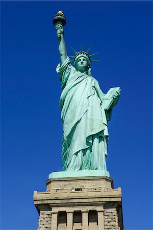 simsearch:6119-08062339,k - Statue of Liberty, New York City, New York, United States of America, North America Stockbilder - Premium RF Lizenzfrei, Bildnummer: 6119-08062335