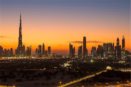 skyline - Dubai skyline, the Burj Khalifa, modern architecture and skyscrapers on Sheikh Zayed Road, Dubai, United Arab Emirates, Middle East Stock Photo - Premium Royalty-Free, Code: 6119-08081158