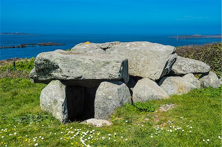 quoit - Le Trepid dolmen, Guernsey, Channel Islands, United Kingdom, Europe Stock Photo - Premium Royalty-Free, Code: 6119-08170205