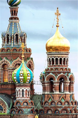 russian church - Domes of Church of the Saviour on Spilled Blood, UNESCO World Heritage Site, St. Petersburg, Russia, Europe Stock Photo - Premium Royalty-Free, Code: 6119-08126539