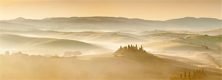 Farm house Belvedere at sunrise, near San Quirico, Val d'Orcia (Orcia Valley), UNESCO World Heritage Site, Siena Province, Tuscany, Italy, Europe Photographie de stock - Premium Libres de Droits, Code: 6119-08242852