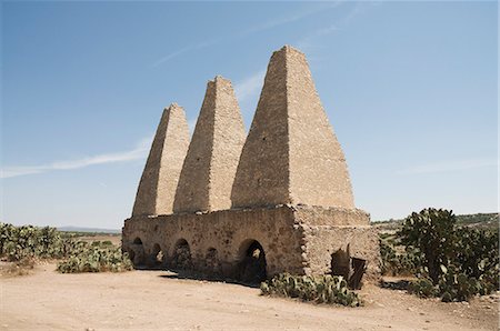 Old kilns for processing mercury, Mineral de Pozos (Pozos), a UNESCO World Heritage Site, Guanajuato State, Mexico, North America Stock Photo - Premium Royalty-Free, Code: 6119-08266858