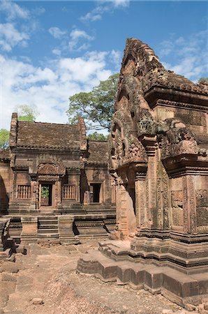 Banteay Srei Hindu temple, near Angkor, UNESCO World Heritage Site, Siem Reap, Cambodia, Indochina, Southeast Asia, Asia Foto de stock - Sin royalties Premium, Código: 6119-08266824