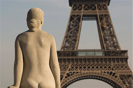 simsearch:6119-08267576,k - Eiffel Tower,Paris,France Foto de stock - Sin royalties Premium, Código: 6119-08267689