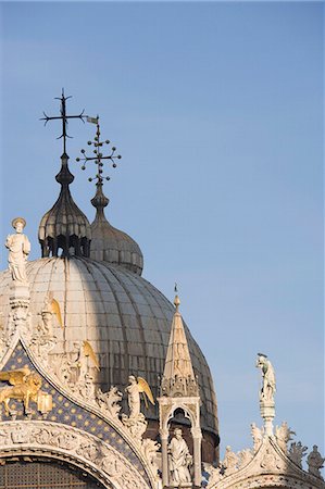st marks basilica - St. Mark's Basilica, Venice, UNESCO World Heritage Site, Veneto, Italy, Europe Stock Photo - Premium Royalty-Free, Code: 6119-08267823