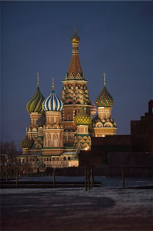 russia tourist attraction - St. Basil's Cathedral, UNESCO World Heritage Site, Moscow, Russia, Europe Stock Photo - Premium Royalty-Free, Code: 6119-08267826