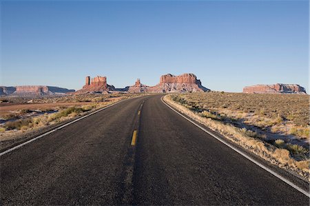 rough rocky road - Sunrise, Monument Valley, Utah, United States of America, North America Stock Photo - Premium Royalty-Free, Code: 6119-08267831