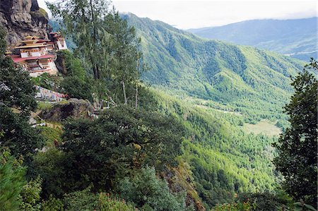 Tigers Nest (Taktsang Goemba), above Paro Valley, Bhutan, Asia Stock Photo - Premium Royalty-Free, Code: 6119-08267990