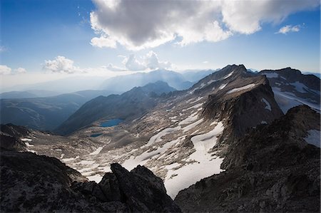simsearch:6119-08268131,k - View from Pico de Aneto, at 3404m the highest peak in the Pyrenees, Spain, Europe Stock Photo - Premium Royalty-Free, Code: 6119-08268078