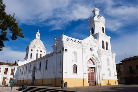 simsearch:6119-08268198,k - San Sebastian church, Historic Centre of Santa Ana de los Rios de Cuenca, UNESCO World Heritage Site, Cuenca, Ecuador, South America Photographie de stock - Premium Libres de Droits, Code: 6119-08268197