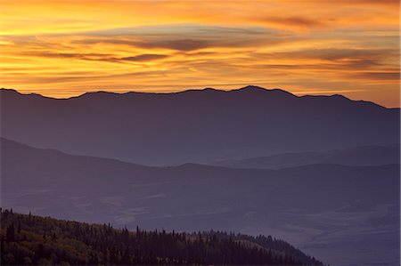simsearch:6119-08268981,k - Orange clouds at sunset over layered mountains, Manti-La Sal National Forest, Utah, United States of America, North America Stock Photo - Premium Royalty-Free, Code: 6119-08268875