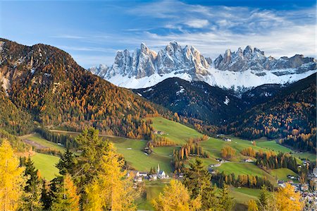 Mountains of the Geisler Gruppe/Geislerspitzen, Dolomites, Trentino-Alto Adige, Italy, Europe Stock Photo - Premium Royalty-Free, Code: 6119-08269266