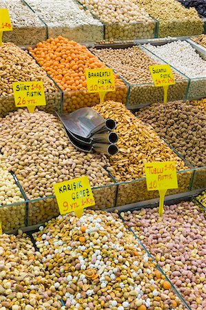 The Spice Bazaar, Sultanhamet, Istanbul, Turkey, Europe Stock Photo - Premium Royalty-Free, Code: 6119-08269376