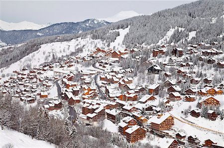 simsearch:700-00521526,k - Chalets and hotels in Meribel ski resort in the Three Valleys (Les Trois Vallees), Savoie, French Alps, France, Europe Stock Photo - Premium Royalty-Free, Code: 6119-08269413