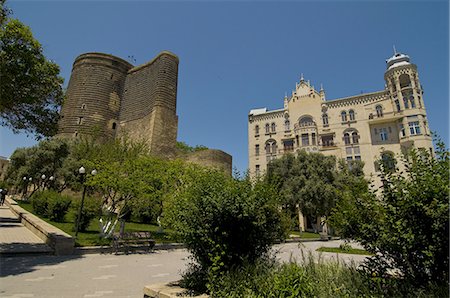 simsearch:841-03676607,k - Maiden Tower in the center of the Old City of Baku, UNESCO World Heritage Site, Azerbaijan, Central Asia, Asia Foto de stock - Royalty Free Premium, Número: 6119-08269689