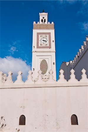 Djamaa El Djedid (Mosque of the Fisherman) on Place Port Said, Algiers, Algeria, North Africa, Africa Foto de stock - Sin royalties Premium, Código: 6119-08269714