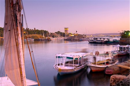 simsearch:841-05845968,k - River Nile, Aswan, Upper Egypt, Egypt, North Africa, Africa Stock Photo - Premium Royalty-Free, Code: 6119-08269837