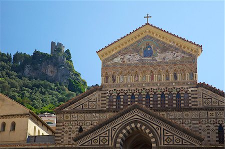 simsearch:6119-08267406,k - Facade of Cathedral of St. Andrew (Duomo di San Andreas), Amalfi, UNESCO World Heritage Site, Campania, Italy, Europe Foto de stock - Sin royalties Premium, Código: 6119-08269907