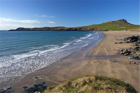 simsearch:6119-08269890,k - Whitesand Bay in spring sunshine, St. Davids, Pembrokeshire National Park, Wales, United Kingdom, Europe Photographie de stock - Premium Libres de Droits, Code: 6119-08269916