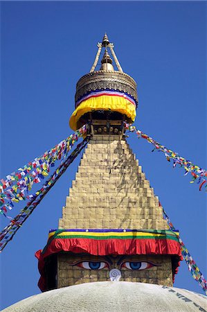 simsearch:6119-08268579,k - Boudhanath Stupa, ancient holy Buddhist site and UNESCO World Heritage Site, Kathmandu, Nepal, Asia Foto de stock - Sin royalties Premium, Código: 6119-08269930