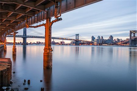 simsearch:6119-09203629,k - Manhattan Bridge, New York, United States of America, North America Foto de stock - Sin royalties Premium, Código: 6119-08278643