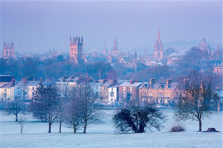 Oxford from South Park in winter, Oxford, Oxfordshire, England, United Kingdom, Europe Stock Photo - Premium Royalty-Free, Code: 6119-08278613