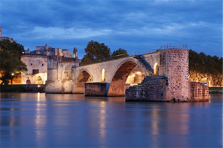 rhone - Bridge St. Benezet over Rhone River with Papal Palace, UNESCO World Heritage Site, Avignon, Vaucluse, Provence, Provence-Alpes-Cote d'Azur, Southern France, France, Europe Stock Photo - Premium Royalty-Free, Code: 6119-08351205