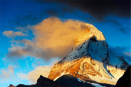 switzerland beauty places - Sunrise on the Matterhorn, 4478m, Zermatt, Valais, Swiss Alps, Switzerland, Europe Stock Photo - Premium Royalty-Free, Code: 6119-08420468