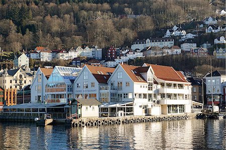 View on the harbour In Bryygen district, Bergen, Hordaland, Norway, Scandinavia, Europe Foto de stock - Sin royalties Premium, Código: 6119-08541976