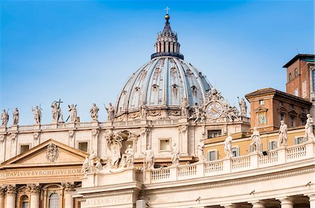 roma historical places - St. Peters' dome, Vatican City, UNESCO World Heritage Site, Rome, Lazio, Italy, Europe Stock Photo - Premium Royalty-Free, Code: 6119-08542002