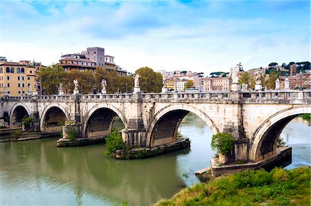 people crossing the river images - Ponte Sant'Angelo, Tiber River, Rome, Lazio, Italy, Europe Photographie de stock - Premium Libres de Droits, Code: 6119-08641203