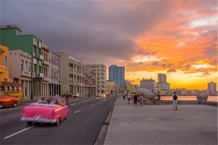 The Malecon, Havana, Cuba, West Indies, Caribbean, Central America Photographie de stock - Premium Libres de Droits, Code: 6119-08641208
