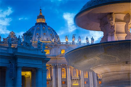 St. Peters and Piazza San Pietro at dusk, Vatican City, UNESCO World Heritage Site, Rome, Lazio, Italy, Europe Photographie de stock - Premium Libres de Droits, Code: 6119-08658097