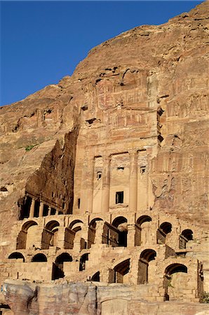 simsearch:841-03057601,k - Urn Tomb, Petra, UNESCO World Heritage Site, Jordan, Middle East Stock Photo - Premium Royalty-Free, Code: 6119-08740483