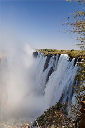 simsearch:400-05216600,k - Victoria Falls, UNESCO World Heritage Site, Zambesi River, Zambia, Africa Foto de stock - Sin royalties Premium, Código: 6119-08740586