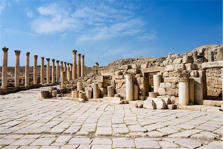 simsearch:6119-08740480,k - South Decumanus and South Tetrapylon, Jerash, a Roman Decapolis city, Jordan, Middle East Stockbilder - Premium RF Lizenzfrei, Bildnummer: 6119-08741553