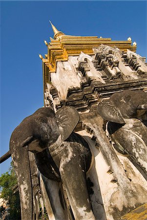 elephants in indian sculpture - Wat Chiang Man, Chiang Mai, Thailand, Southeast Asia, Asia Stock Photo - Premium Royalty-Free, Code: 6119-08741642