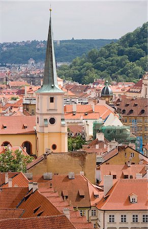 simsearch:6119-08267597,k - View of rooftops, Little Quarter, Prague, Czech Republic, Europe Foto de stock - Sin royalties Premium, Código: 6119-08741672