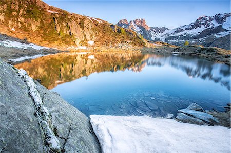 simsearch:6119-09074125,k - Snowy peaks reflected in Lake Zana at sunrise, Malenco Valley, Valtellina, Province of Sondrio, Lombardy, Italy, Europe Photographie de stock - Premium Libres de Droits, Code: 6119-08797216