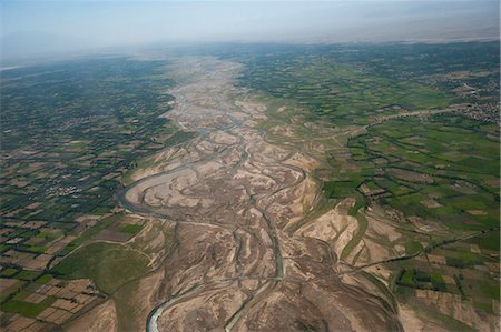 simsearch:6119-08797103,k - Afghanistan landscape from the Herat-Kabul flight, Afghanistan, Asia Stock Photo - Premium Royalty-Free, Code: 6119-08797329