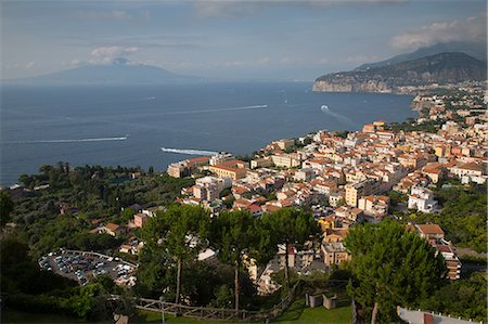 View of Vesuvio and Terrheinian Sea from above Sorrento, Costiera Amalfitana (Amalfi Coast), UNESCO World Heritage Site, Campania, Italy, Europe Stock Photo - Premium Royalty-Free, Code: 6119-08703786