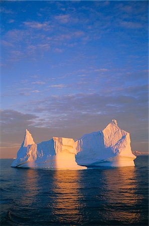 distance clear view - Iceberg, Antarctica Photographie de stock - Premium Libres de Droits, Code: 6119-08739869