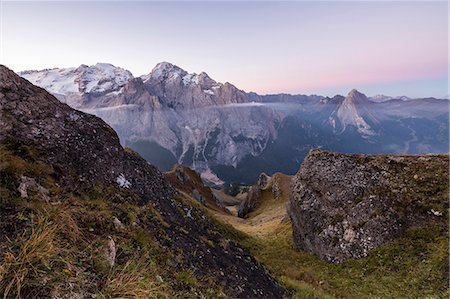 View of the Marmolada mountain range at dawn, Cima Belvedere, Canazei, Val di Fassa, Trentino-Alto Adige, Italy, Europe Photographie de stock - Premium Libres de Droits, Code: 6119-08841064