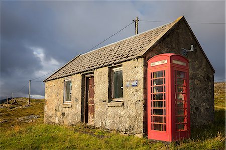 red call box - Telephone box, Isle of Harris, Outer Hebrides, Scotland, United Kingdom, Europe Stock Photo - Premium Royalty-Free, Code: 6119-09054093