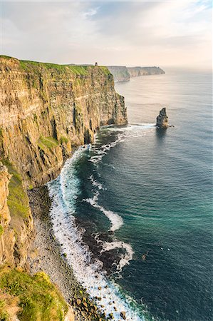 Breanan Mor and O'Briens tower, Cliffs of Moher, Liscannor, County Clare, Munster province, Republic of Ireland, Europe Stock Photo - Premium Royalty-Free, Code: 6119-09062061