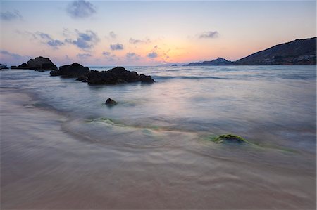 simsearch:6119-09147167,k - The last lights of the sunset are reflected on sea waves and sandy beach, Licata, Province of Agrigento, Sicily, Italy, Mediterranean, Europe Stockbilder - Premium RF Lizenzfrei, Bildnummer: 6119-09073978